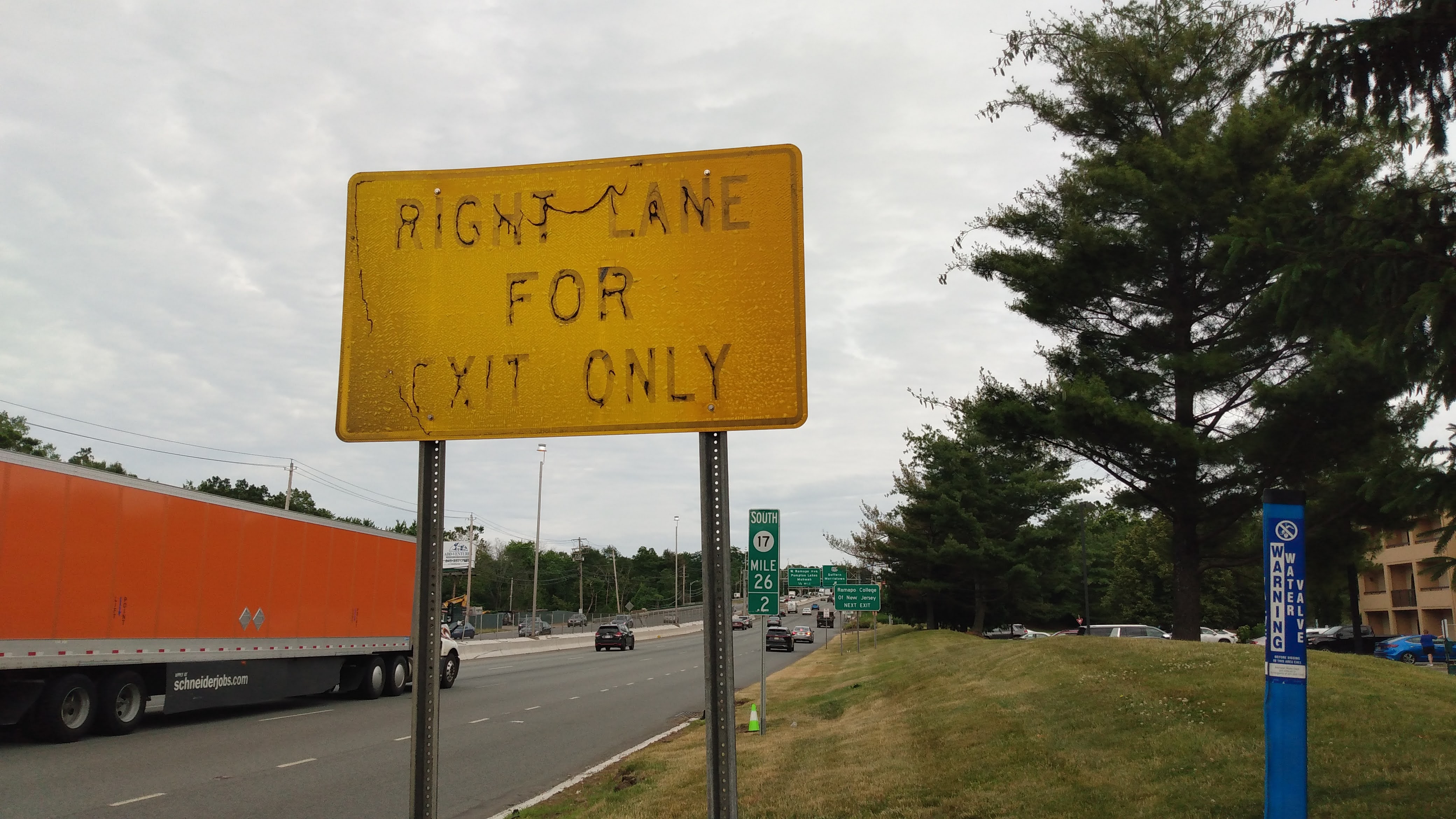 Route 17 in Mahway, New Jersey between US 202 and I-287.