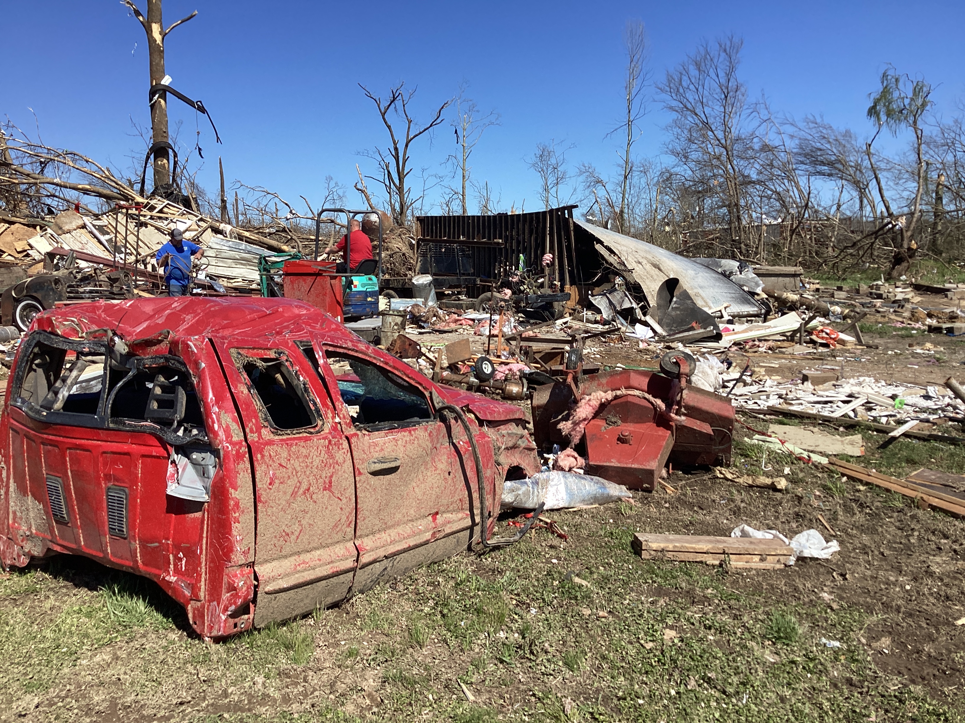 EF3 damage southwest of Covington.