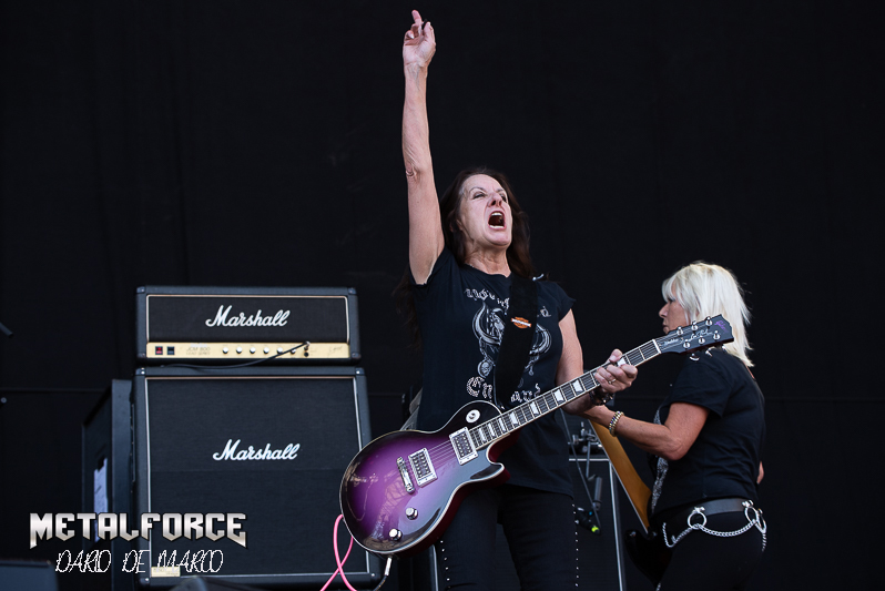 GIRLSCHOOL-@-Rock-The-Castle-2022-Villafranca-di-Verona-25-06-2022-10_(52551958150).jpg