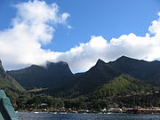 鲁宾逊克鲁索岛，侵蚀的火山岛。