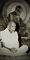 Tallapragada Prakasarayadu, aged 90, speaking to students about Gandhian thought at the Andhra Mahila Sabha (1983)