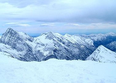 unidentified mountains: somewhere in the Alps, but which mountain range in which country?