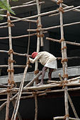 3. Traditional hard hat on traditional scaffolding, Bangalore.