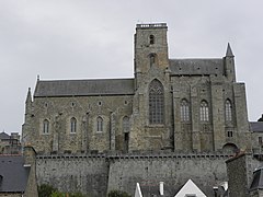 圣母大教堂（法语：Collégiale Notre-Dame de Lamballe）