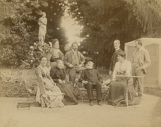Group photograph of Giuseppe Verdi and his family and friends