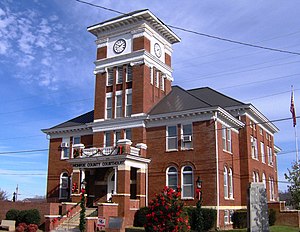 Monroe County Courthouse in Madisonville