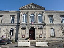 The town hall in Vaux-sur-Blaise