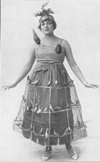 Muriel Window, from a 1916 publication. This costume reportedly featured 39 stuffed birds.