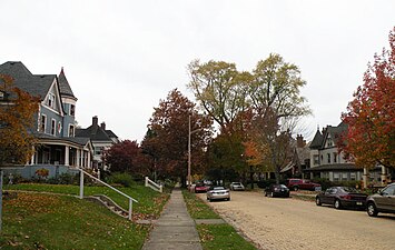 Creighton Avenue, platted in 1895