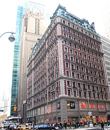 The 42nd Street and Broadway facades of the Knickerbocker Hotel, seen in 2008.