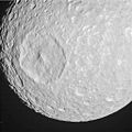 2010年2月13日卡西尼号近掠土卫一时拍摄的影像。