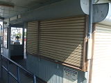 柜台 (在2008年6月29日成为无人车站后一直关闭。)