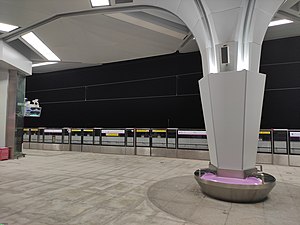 童世界站站台（2021年12月）