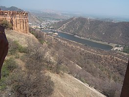 Maota Lake seen from Jaigarh Fort