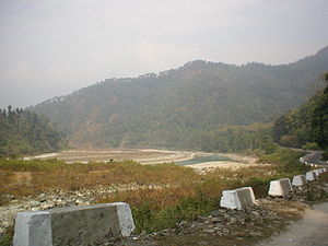 The Teesta River runs along the National Highway 31A connecting Gangtok to Siliguri.