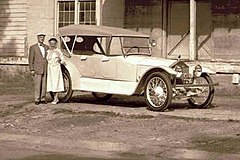 1919 Roamer Touring Car