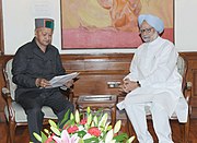 The Chief Minister of Himachal Pradesh, Shri Virbhadra Singh meeting the Prime Minister, Dr. Manmohan Singh, in New Delhi on 28 June 2013