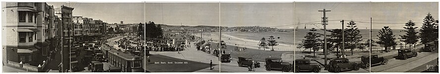 Crowds at Bondi Beach, Sydney, December 1929
