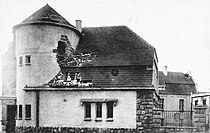 1914年青岛战役后法院大楼遭损坏的状况