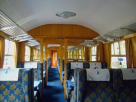“英国铁路1型客车”开放式一等座车内部