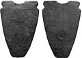 Front side usage of harpoon-(left photo), Narmer Palette