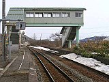站台（望向栗山方向） （2005年4月）