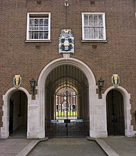 :Goodenough College entrance.