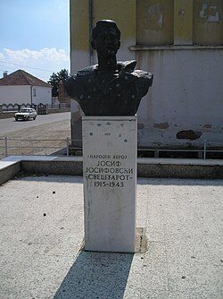 A statue of Josif Sveshtarot in Prespa