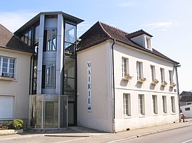 The town hall in Laroche-Saint-Cydroine