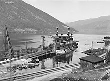 Historic photo of the ferry preparing to cross Lake Tinn