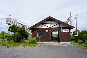 油岛站站房(2023年6月)
