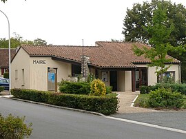 The town hall in Marthon