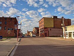 6th Street, looking north