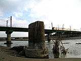 海线铁路第一代下三叉河桥桥墩遗迹，政府已利用旧桥墩建设自行车景观钢桥。