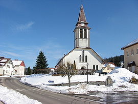 The centre of Xonrupt at the end of winter