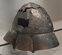 Boeotian helmet, 4th century BCE
