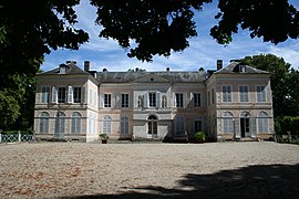 The chateau in Précy-sur-Vrin