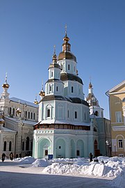 波克罗夫斯基修道院（英语：Pokrovskyi_Monastery,_Kharkiv）、哈尔科夫、 1689年