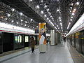 上海地铁最初启用时仅开通5个车站，图为1993年5月28日启用的漕宝路站1号线车站