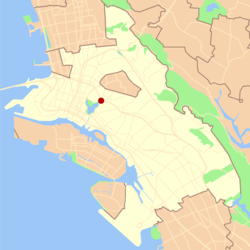 Location of Grand Lake in Oakland