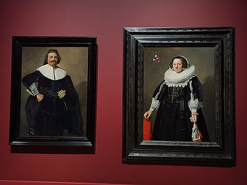The two paintings hanging together at the Frans Hals exhibition at the National Gallery, London (2023-24)
