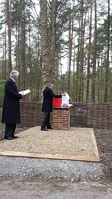 Unveiling of the memorial
