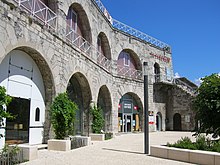 Photo of the front facade of a building