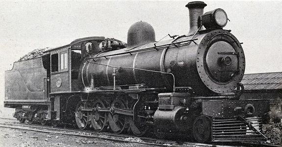 Rebuilt Type XF tender with 10 long tons (10.2 tonnes) coal capacity on Class 8, c. 1930