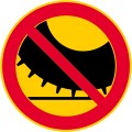 Vehicles equipped with studded tyres prohibited