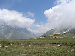 Mountains near Rohtang Pass
