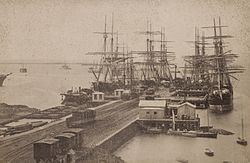 Railway (Nelson) Pier in Williamstown, 1883