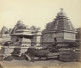 Ruins of Vijianuggur, conical temples, Hemakuta hill Shiva temples in Hampi, Vijayanagara, 1868