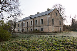 The old Üksnurme main manor building