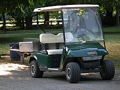 E-Z-GO高爾夫球車